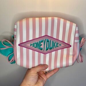 Harry Potter Loungefly Honeydukes Candy Cross-body purse
-pink/white striped